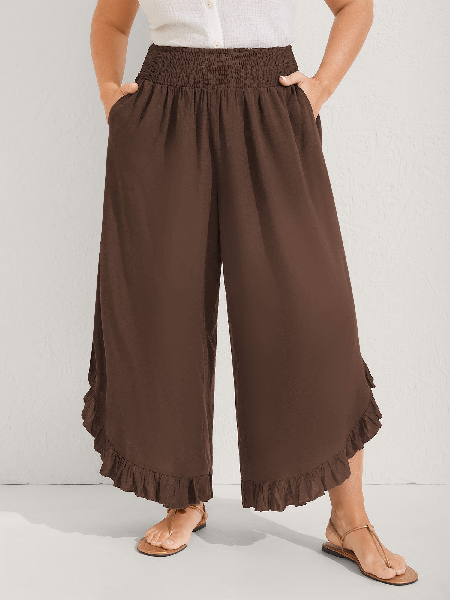 Ruffled Curvy Hem Wide-Leg Pants - Image 20