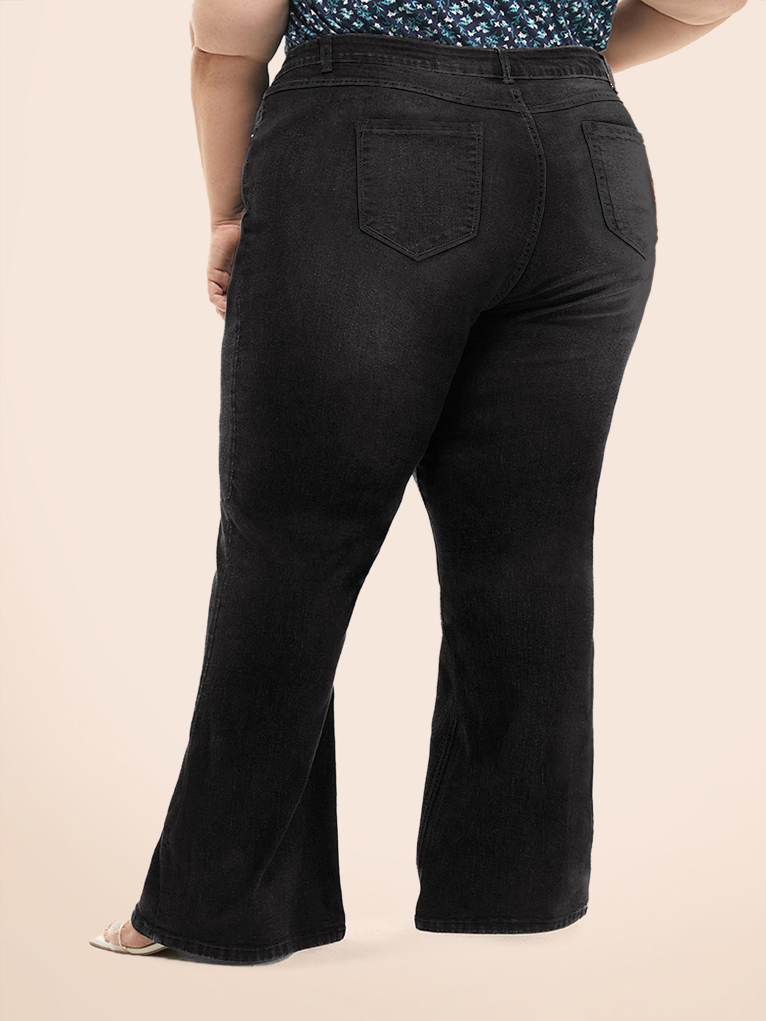 Thigh-Friendly Stretchy Flared Jeans - Image 22