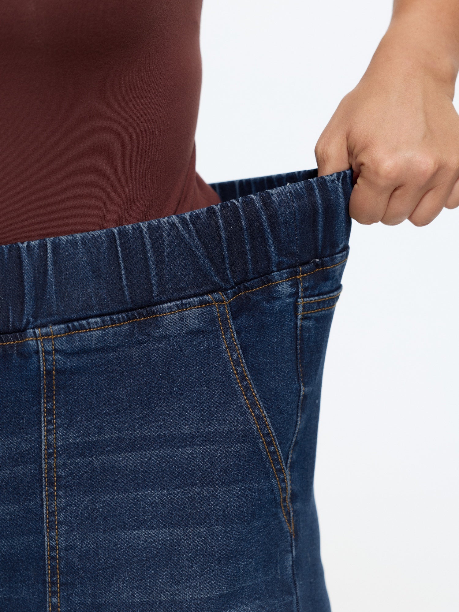 Pull-On Drawstring Folded Hem Boyfriend Jeans - Image 29