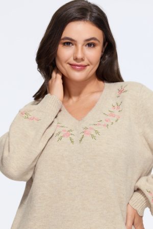 Floral Embroidered V Neck Long Sleeve Pullover