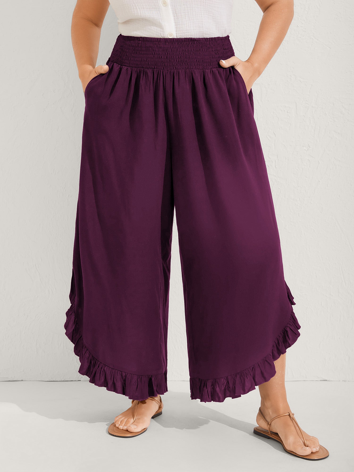 Ruffled Curvy Hem Wide-Leg Pants - Image 14