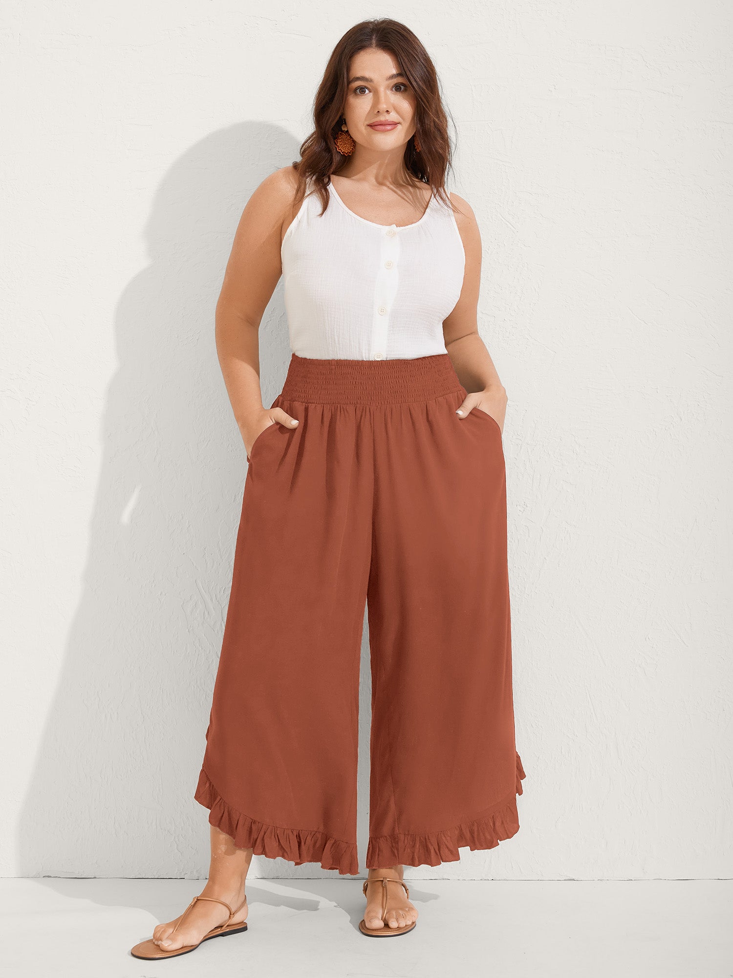 Ruffled Curvy Hem Wide-Leg Pants - Image 45