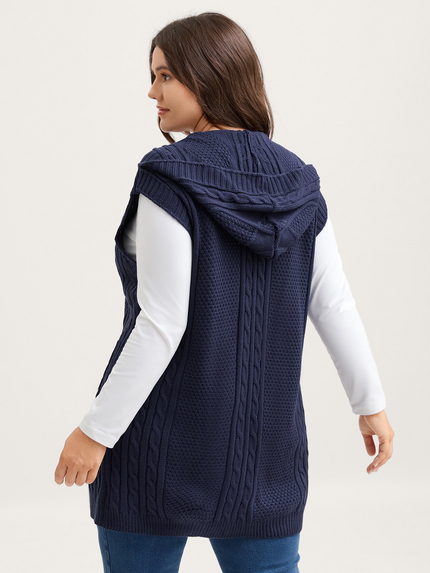 Hooded Sleeveless Cable Knit Cardigan - Image 4