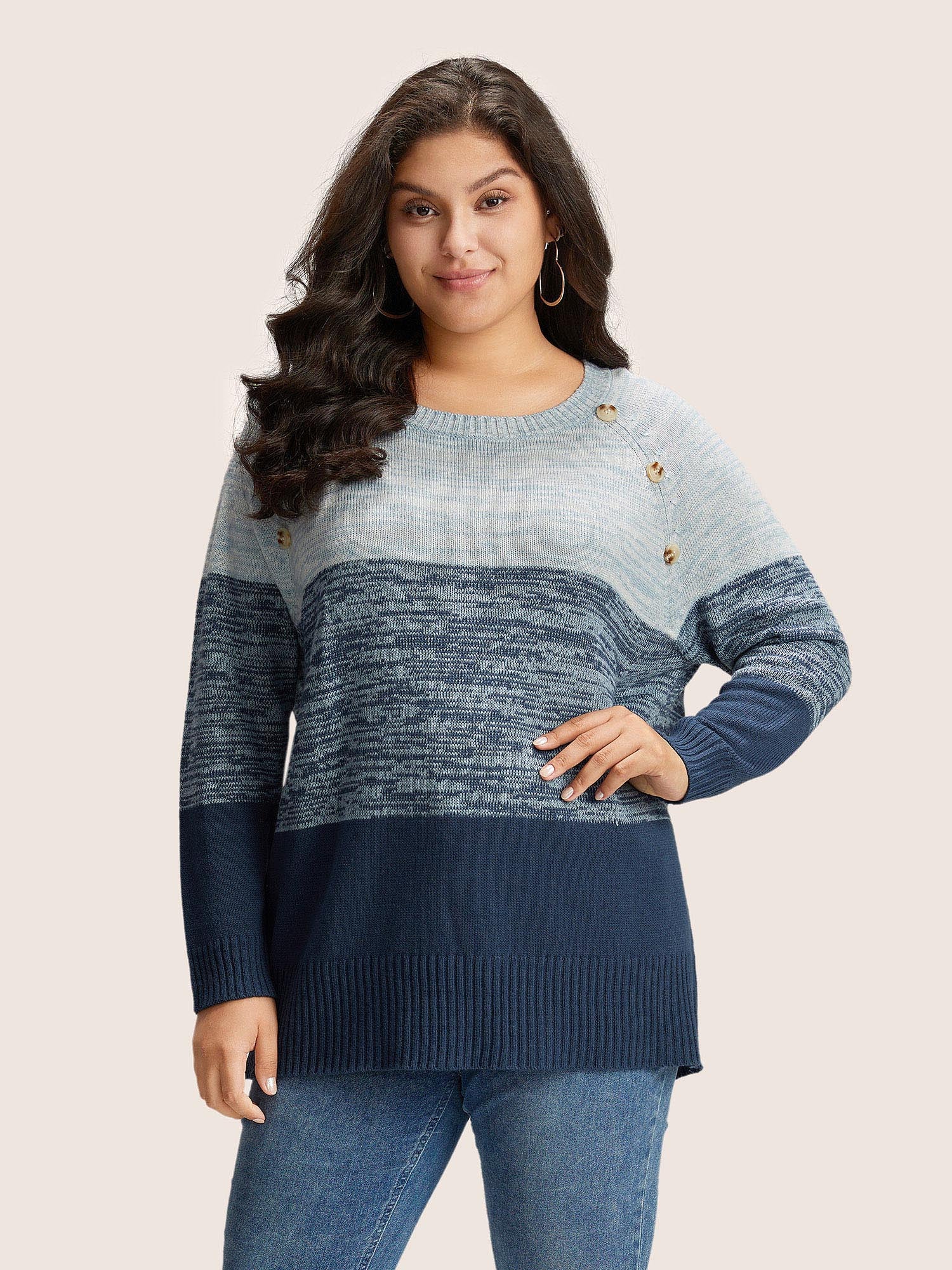 Colorblock Contrast Heather Button Detail Pullover - Image 10