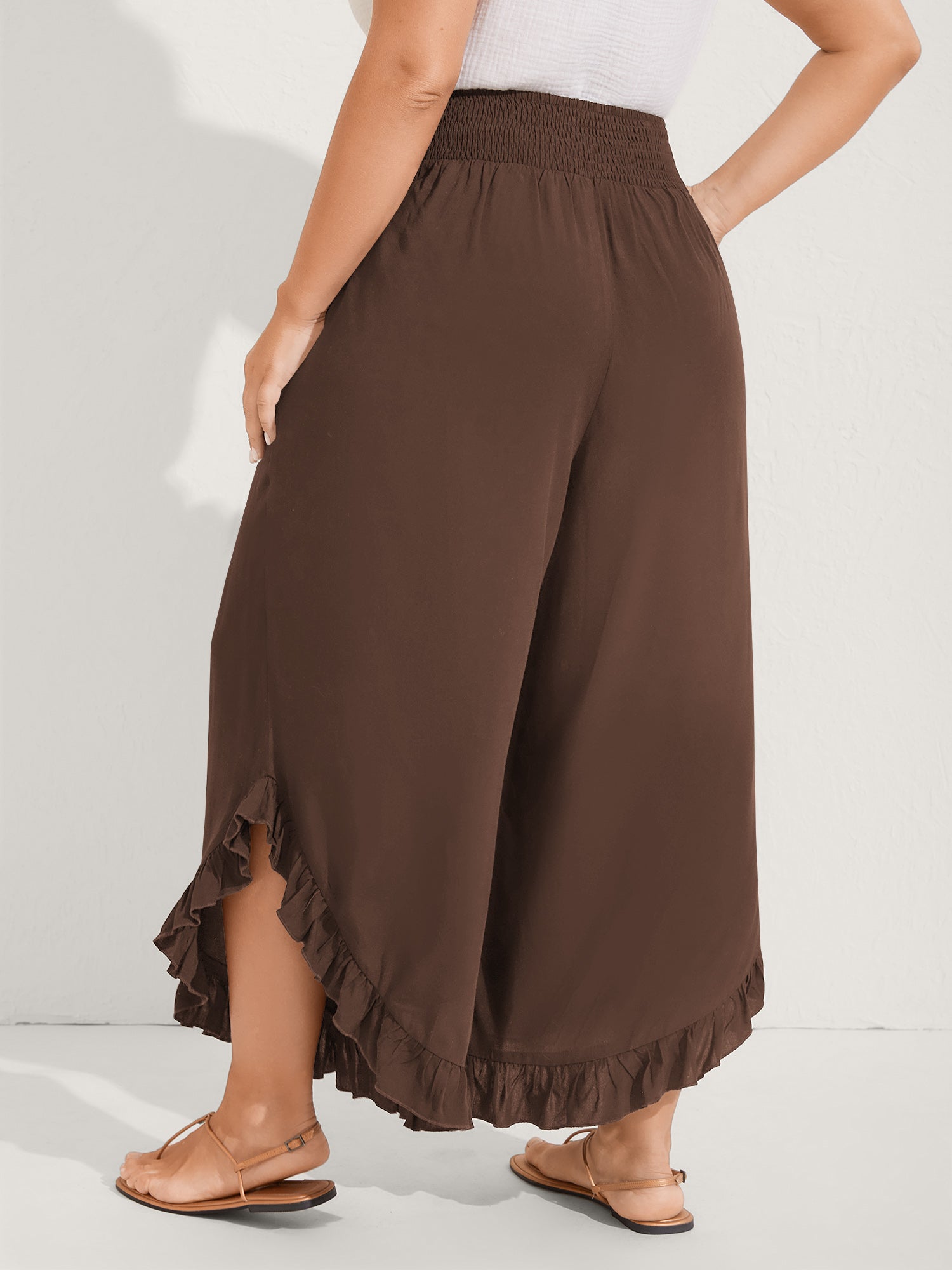 Ruffled Curvy Hem Wide-Leg Pants - Image 23