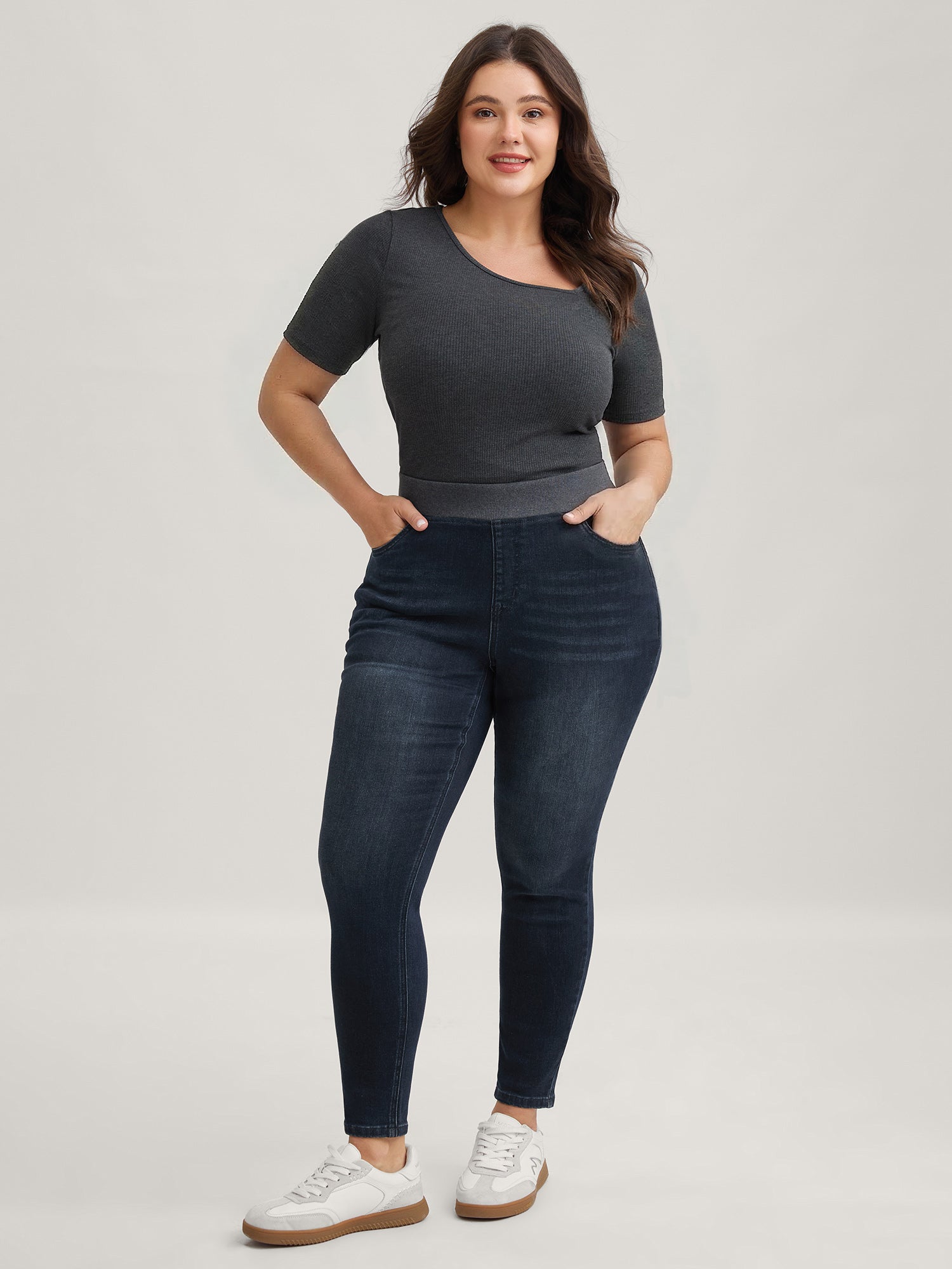 Pull-On High-Rise Skinny-Fit Jeans - Image 4