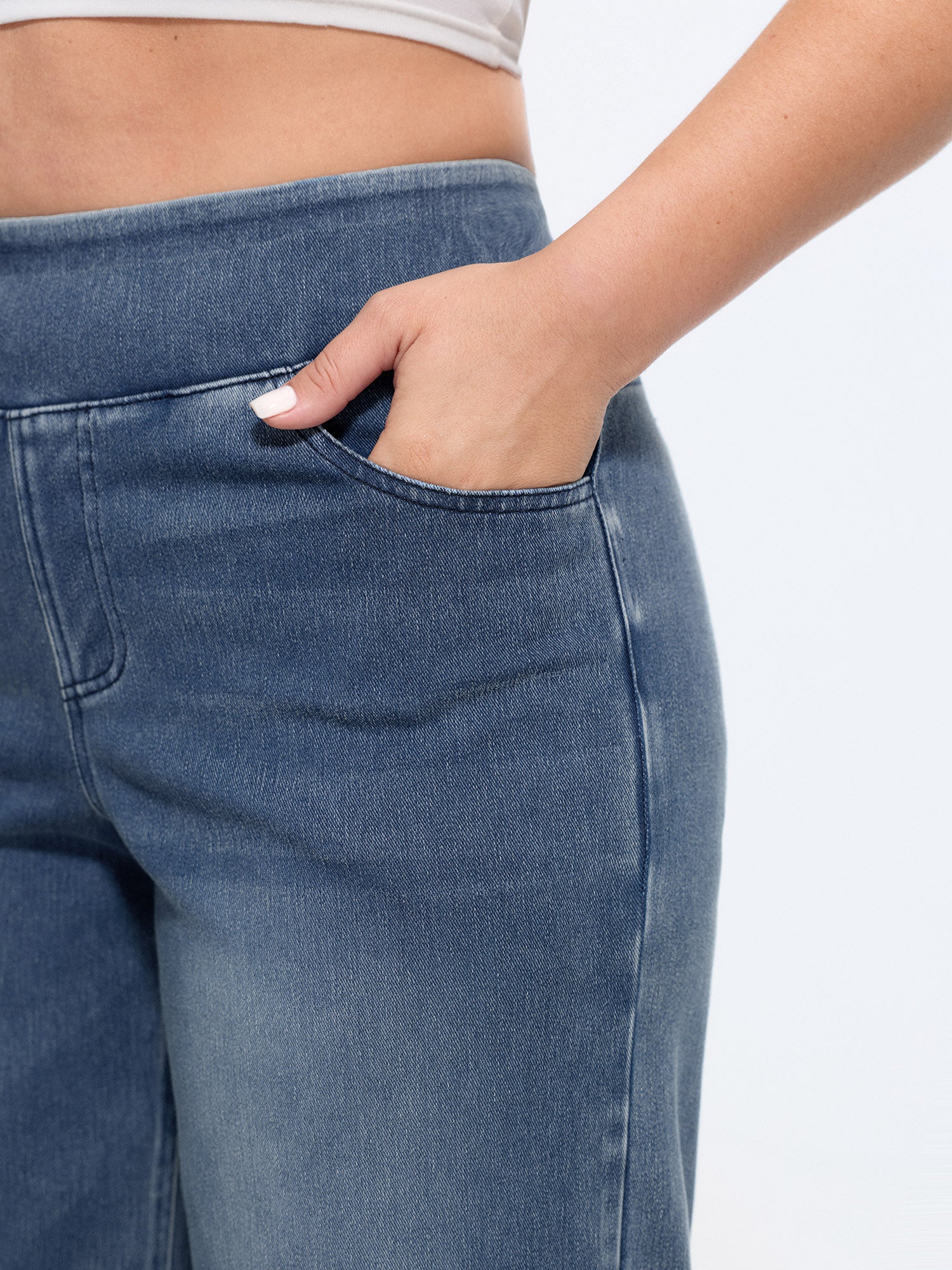 Stretchy Pull-On Wide-Leg Knit Jeans - Image 3