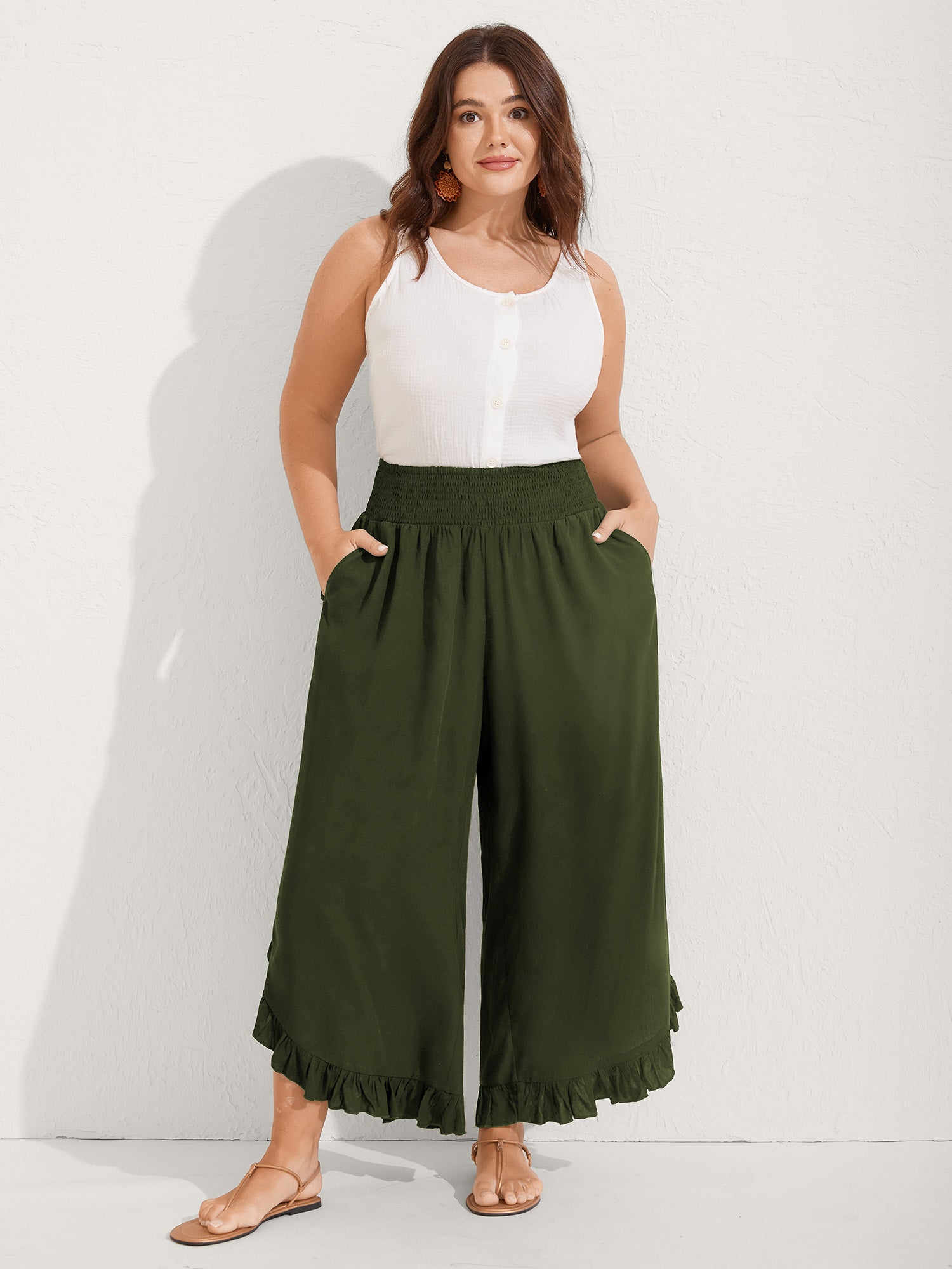 Ruffled Curvy Hem Wide-Leg Pants - Image 30