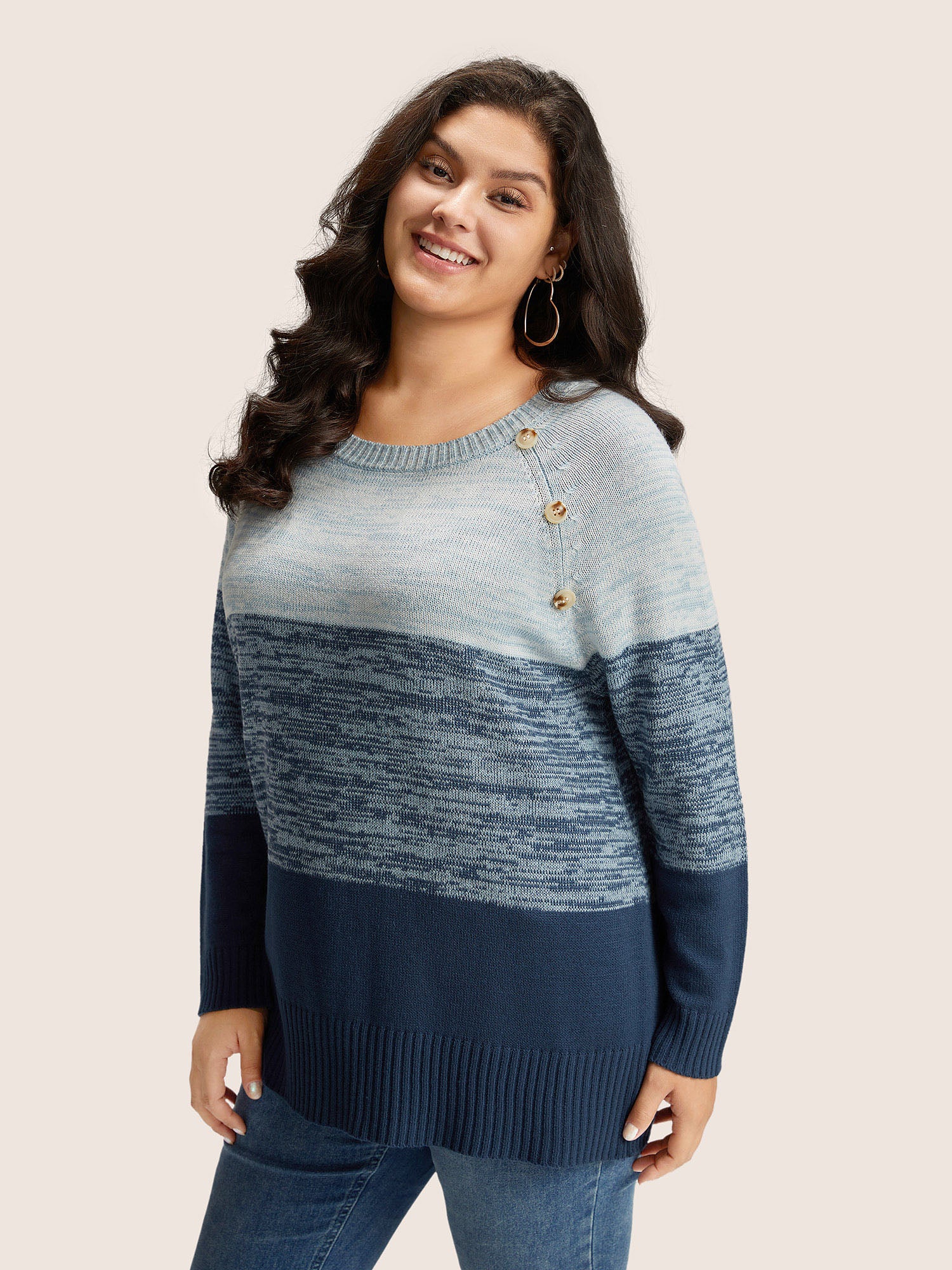 Colorblock Contrast Heather Button Detail Pullover - Image 9