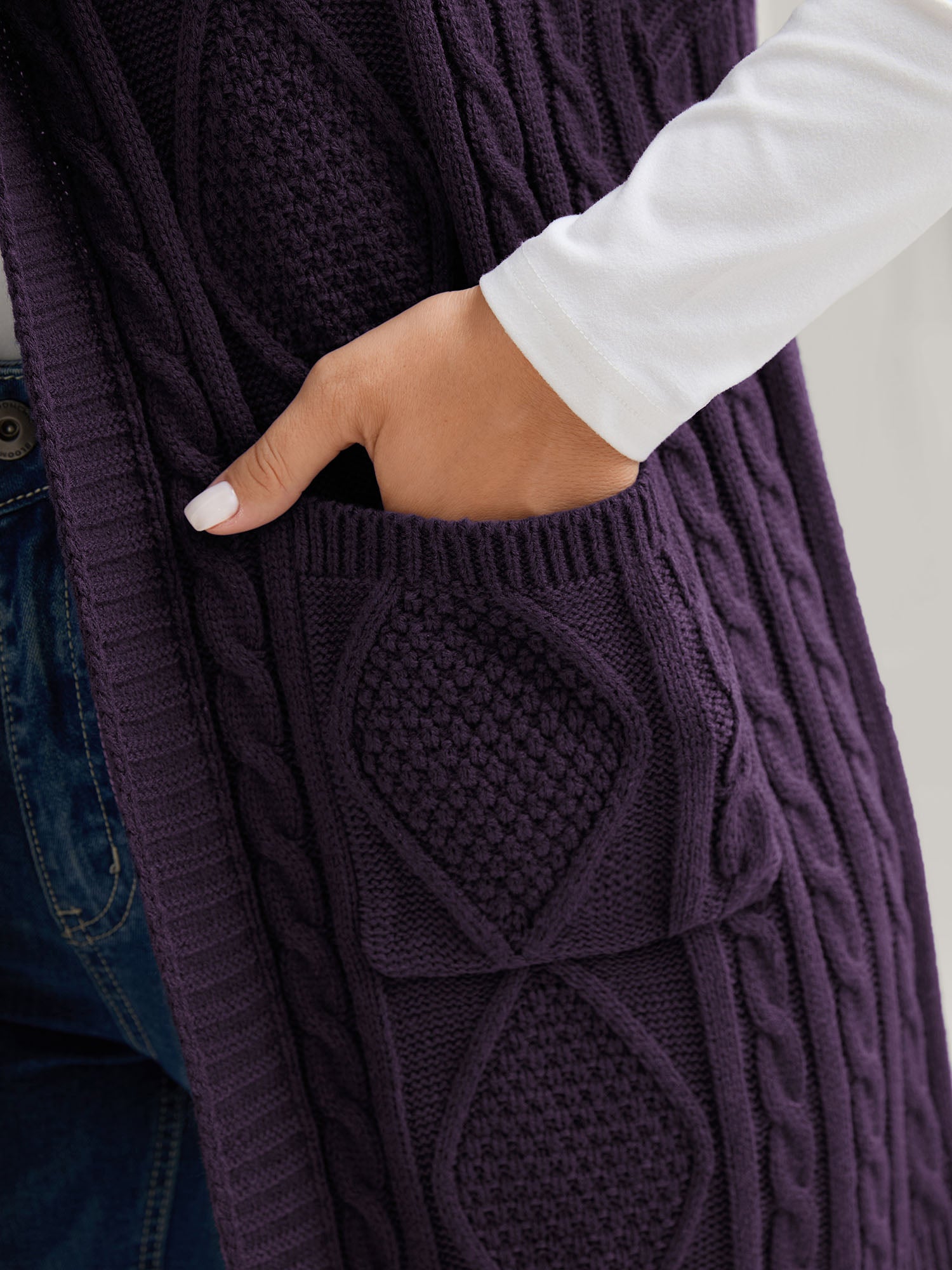 Hooded Sleeveless Cable Knit Cardigan - Image 24