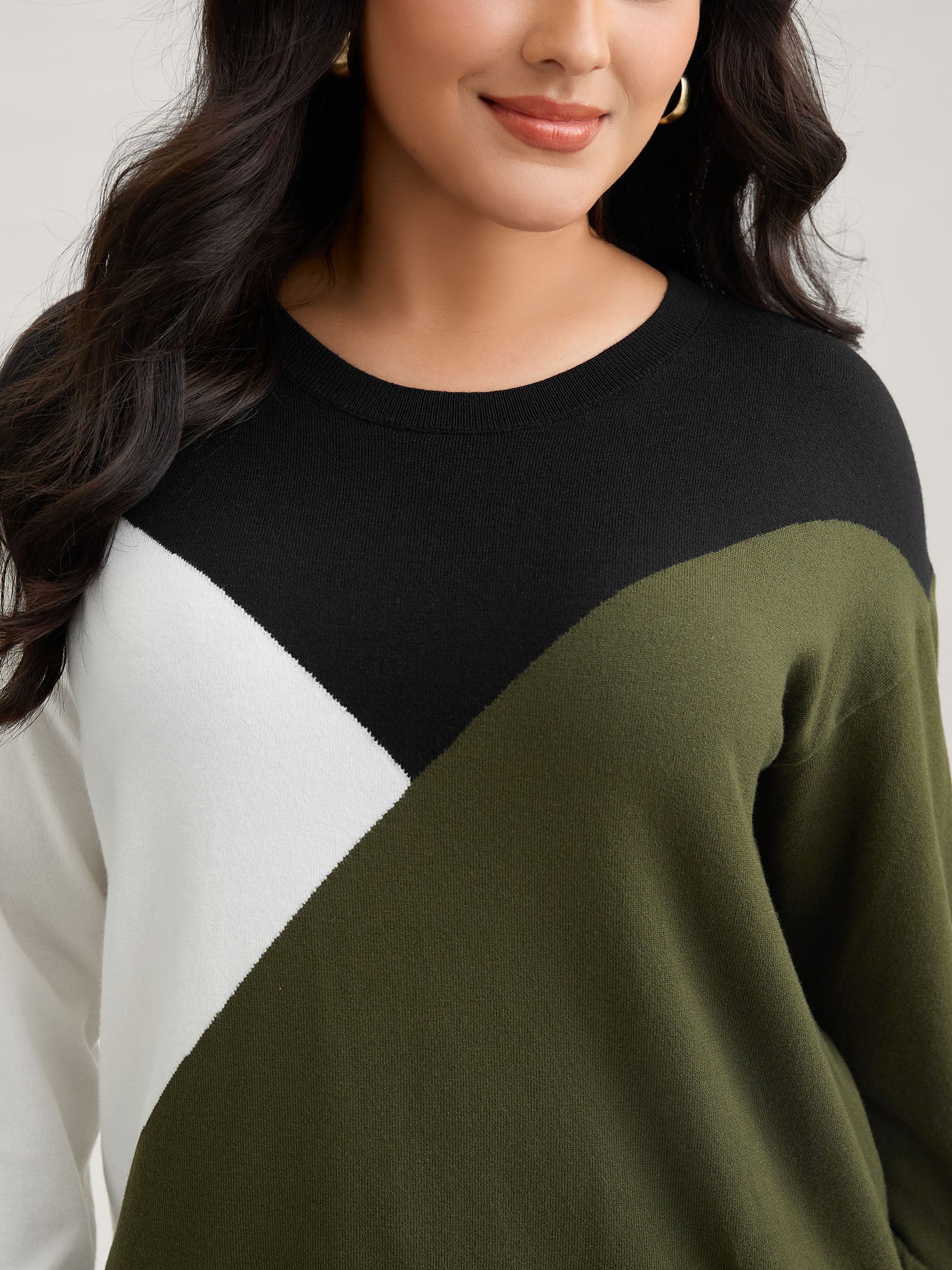 Supersoft Essentials Colorblock Contrast Pullover - Image 2