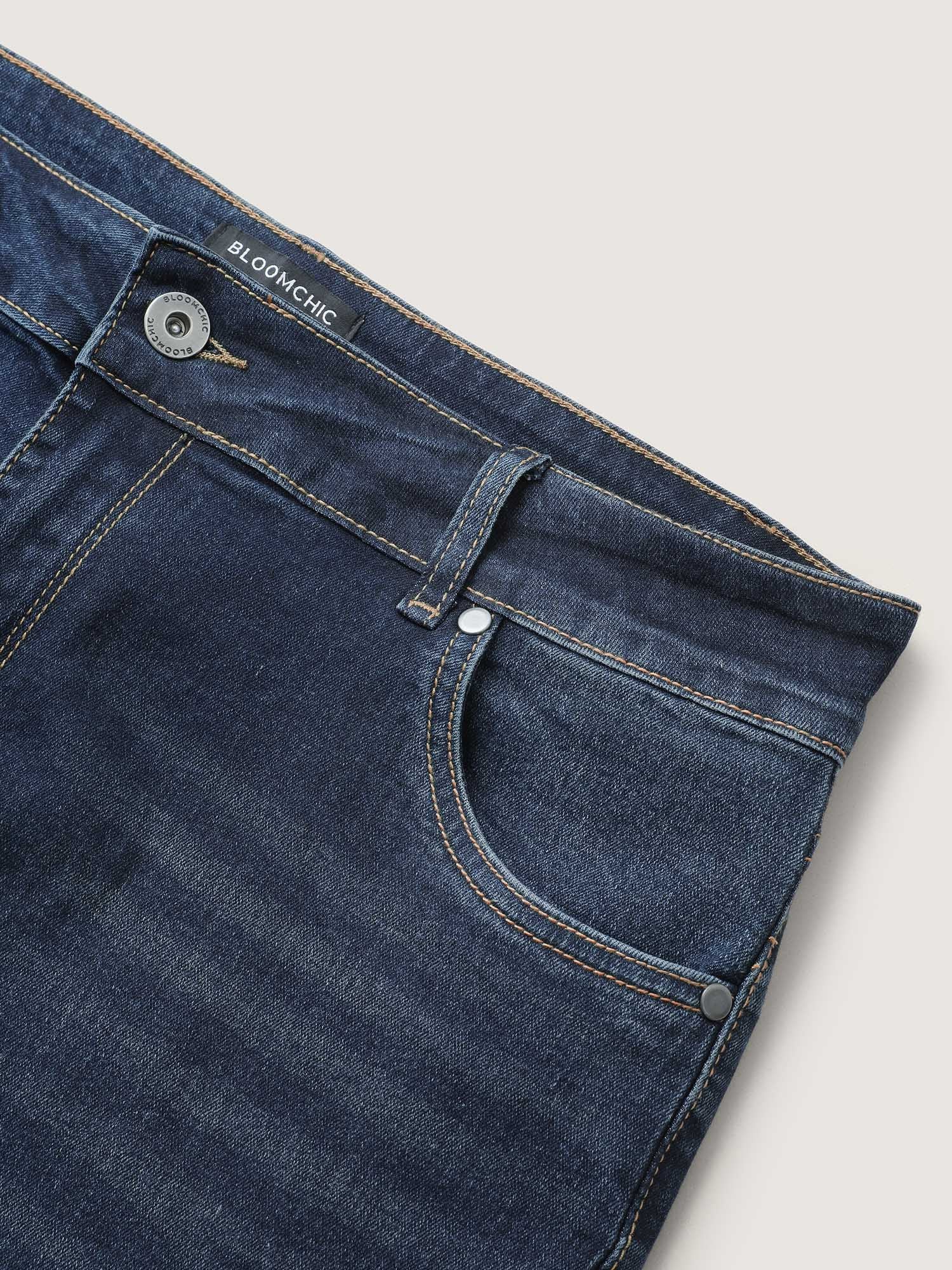 Thigh-Friendly Stretchy Flared Jeans - Image 7